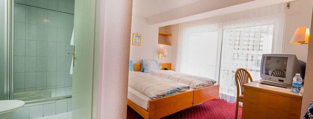 Hotel Heilquelle-Leukerbad-Therme ภายนอก รูปภาพ